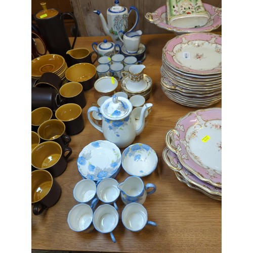 695 - Various oriental style tea trios inc. Crafton, Noritake etc.