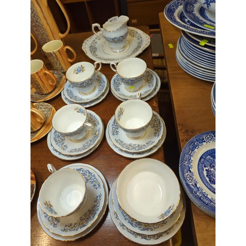 699 - Paragon 'Provincial' tea ware