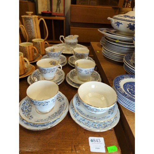 699 - Paragon 'Provincial' tea ware