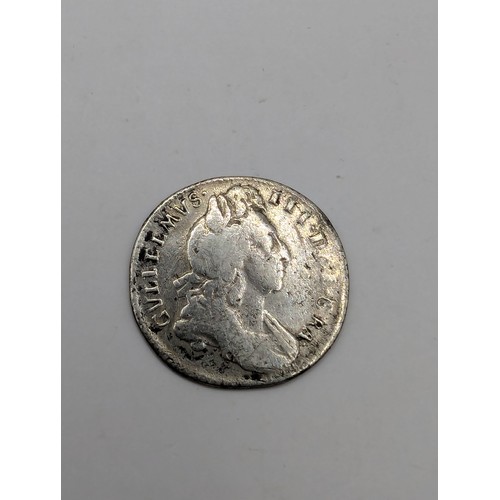 123 - William III 1696 sixpence