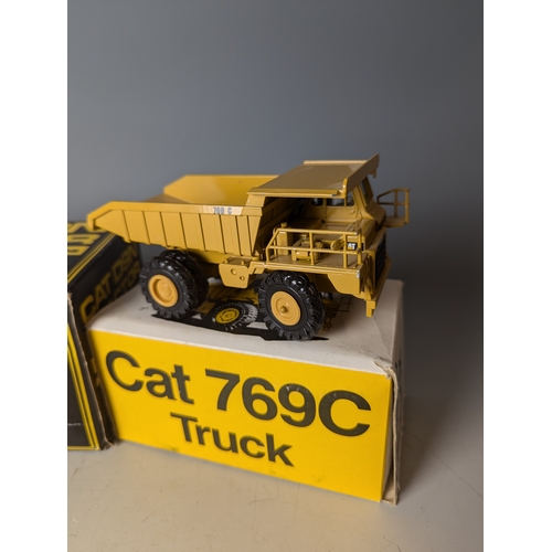 600 - Cat Diecast models including 