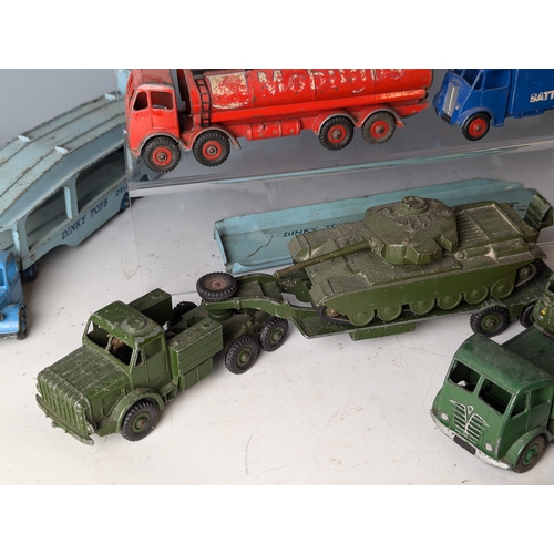 603 - Quantity of diecast Dinky vehicles