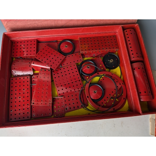 606 - Meccano set in original box