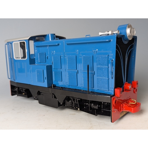 610 - Roundhouse 'Diesel Series' Darjeeling NDM-6 battery powered 16mm : 1ft scale 0-4-0 Suri & Nayar ... 