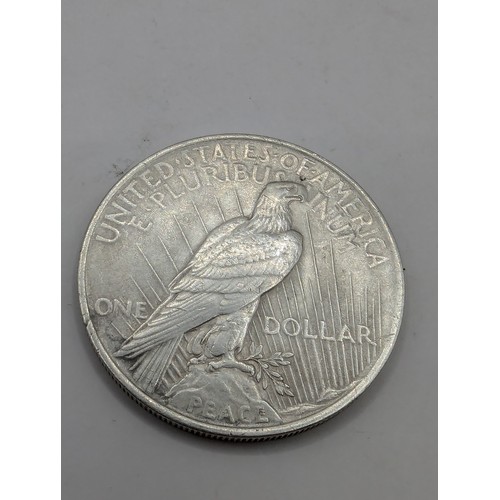 129 - 1923 USA silver Liberty dollar