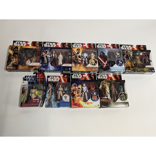 621 - Large collection of Star Wars figures, including from 