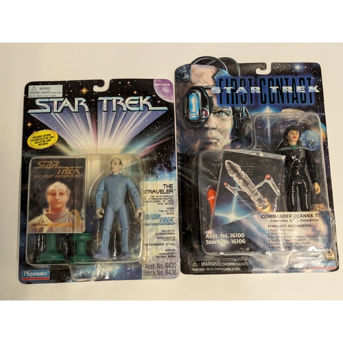 622 - Star Trek figures 18 in total including 