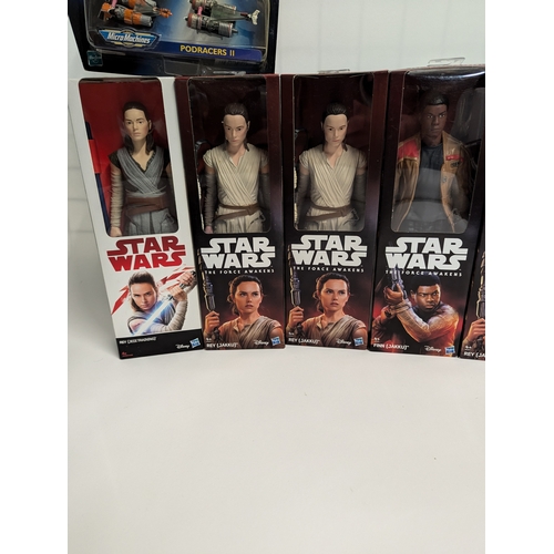 628 - Star Wars figures inc. The Force Awakens, The Power of the Force, Unleashed, including Darth Vader c... 