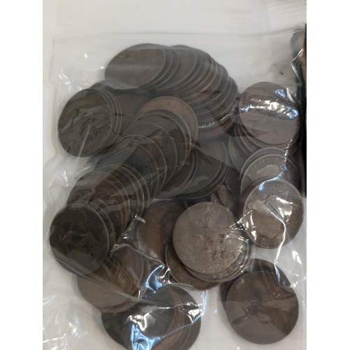 146 - Tub of mostly UK and Canadian coins, including some commemorative crowns, coin sets etc., gross weig... 