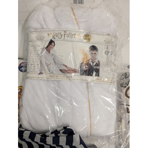 666 - Harry Potter bags and clothes including ladies dressing gown 16/18, ladies pyjamas 16/18. Ladies pyj... 