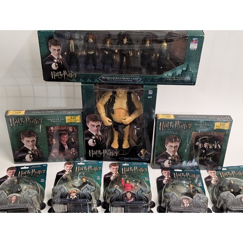 668 - Harry Potter Grawp the giant, Dumbledore's army six pack & other figures