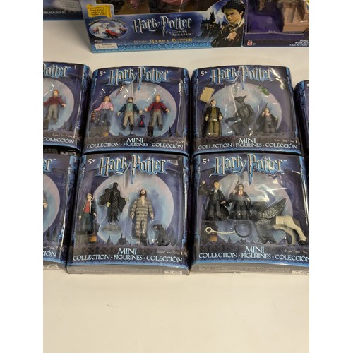 671 - Harry Potter assorted figures inc: Series 1 & 2 Mini figures eg Harry, Ron, Hermione; Lupin were... 