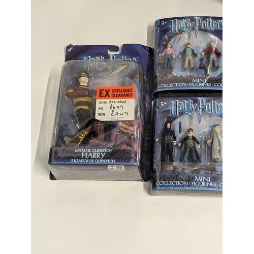 671 - Harry Potter assorted figures inc: Series 1 & 2 Mini figures eg Harry, Ron, Hermione; Lupin were... 