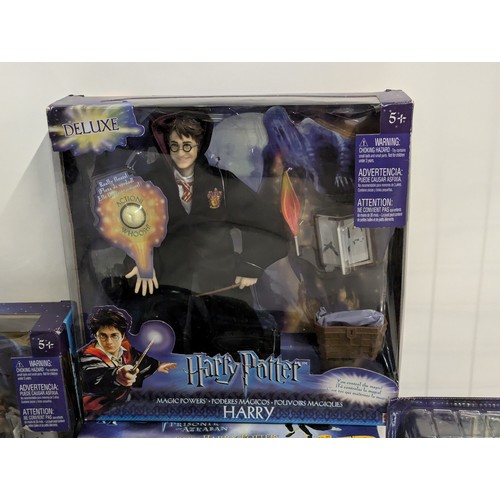 671 - Harry Potter assorted figures inc: Series 1 & 2 Mini figures eg Harry, Ron, Hermione; Lupin were... 