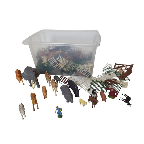 643 - Small tub of farm & wild animals, people, accessories etc.  mostly Britain's & other small p... 