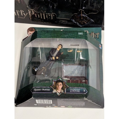 682 - Harry Potter Order of the Phoenix, boxed figures inc. Fred & George, Harry Potter, Thestral Mad-... 