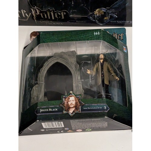 682 - Harry Potter Order of the Phoenix, boxed figures inc. Fred & George, Harry Potter, Thestral Mad-... 