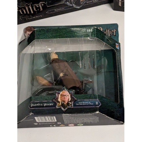 682 - Harry Potter Order of the Phoenix, boxed figures inc. Fred & George, Harry Potter, Thestral Mad-... 