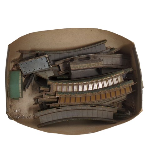 688 - Small box of tin plated train carriages, buildings, train and track & 2 x larger carriages.