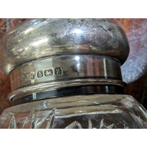 177 - George V silver hexagonal tapering form vase, makers mark rubbed, Birmingham 1914, height 15.5cm, we... 