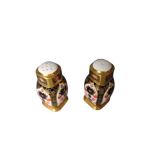 196 - Pair of Royal Crown Derby imari pattern salt and pepper shakers, dated 1989 and 1991, height 10cm