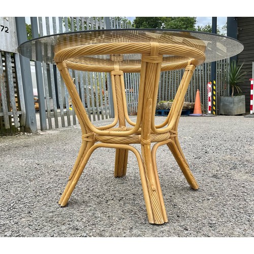 599 - Bamboo round glass topped table D107cm x H74cm + 4 x matching Bamboo chairs