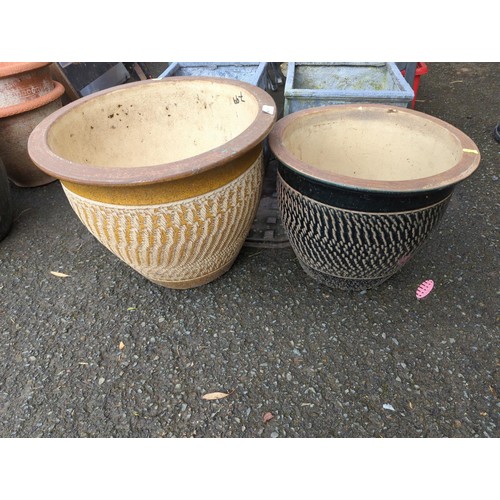 100 - 2 large, glazed garden planters. Largest diameter - 48cm.