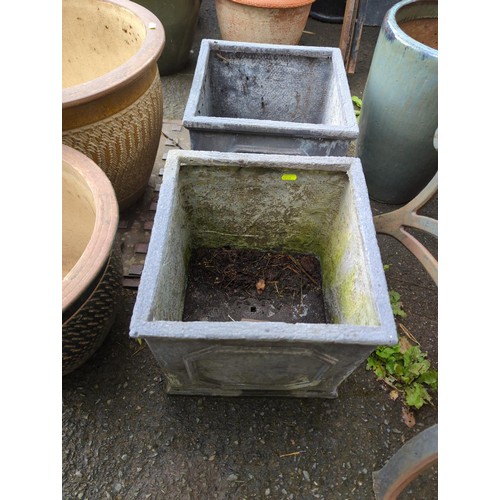 101 - 2 fibreglass square planters. W32cm, L32cm, H32cm. 