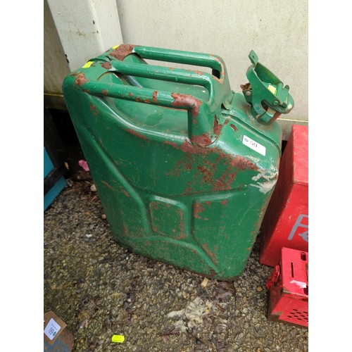 59 - 20l jerry can. Dated 1989.