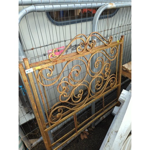 97 - Pair of painted gold bed ends. W90cm, H118cm.