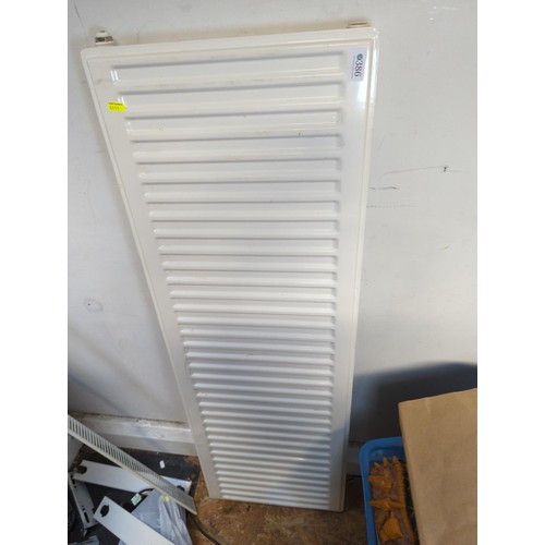 161 - 1200mm x 400mm radiator