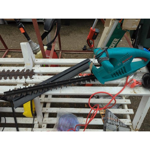 164 - Bosch AHS45-16 electric hedge trimmer