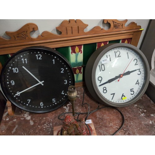 841 - 2 Ikea wall clocks. Diameters - 37cm. 