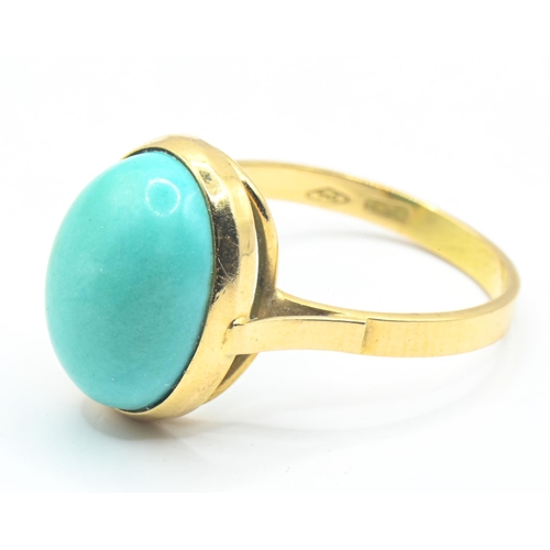 93 - 18ct gold and turquoise ring, size P, gross weight 4.6 grams