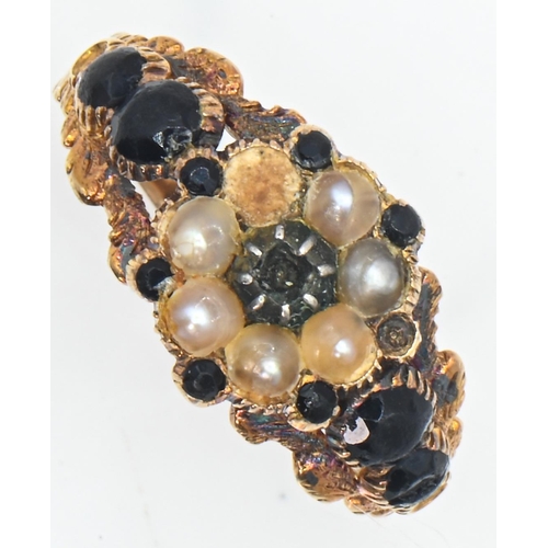 106 - Georgian 18ct gold, seed pearl and black bead flowerhead mourning ring, maker's mark JLWR, some rubb... 