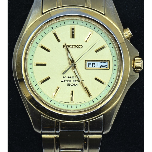 241 - Seiko Kinetic gents gold plated wristwatch, the champagne dial with baton markers and day/date apert... 