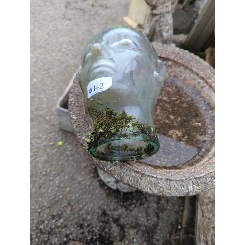 142 - Glass shape head. H24cm