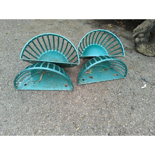 149 - 4x turquoise painted aluminium wall pocket planter baskets. W37cm