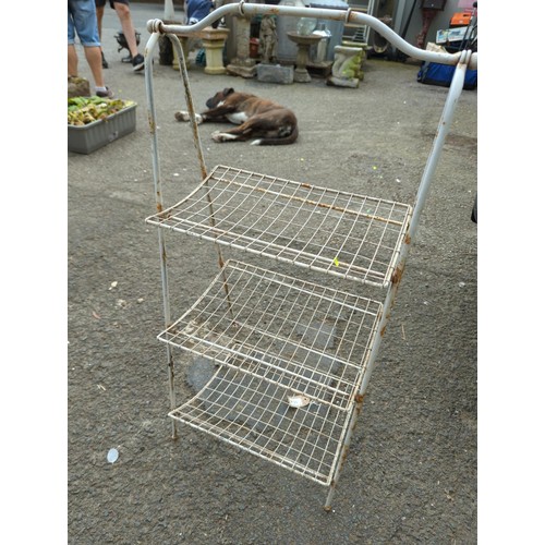 44 - French style metal folding vegetable rack