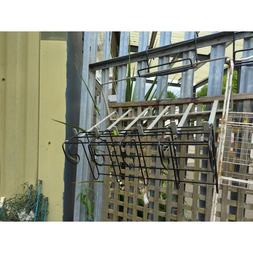 45 - 2x metal boot racks