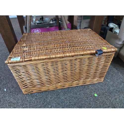 1295 - Wicker basket containing ladies handbags and a pair of Jacques Vert purple court shoes, UK 4 with ma... 