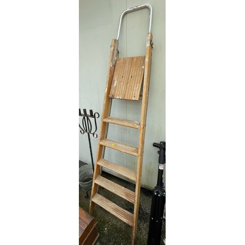 121A - Decorative wooden ladder.