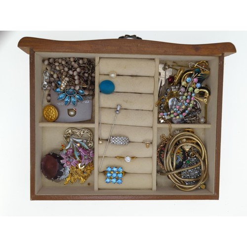 87 - Wooden 4 drawer jewellery box with costume jewellery contents. 