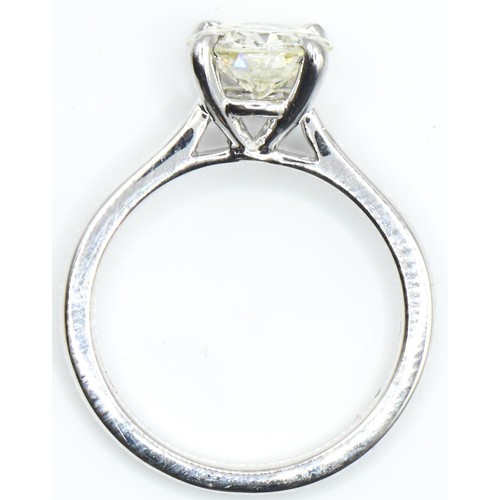 31 - Platinum and brilliant-cut 1.55 carat diamond ring, size M, gross weight 5.4 grams