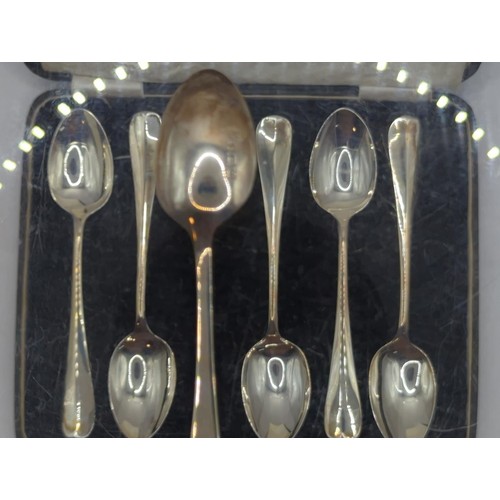 116 - Cased set of 6 silver teaspoons, hallmarked Birmingham wt 64 gms