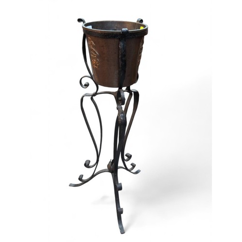 561 - Wrought metal & copper jardiniere stand/cooler bucket & stand. H86cm