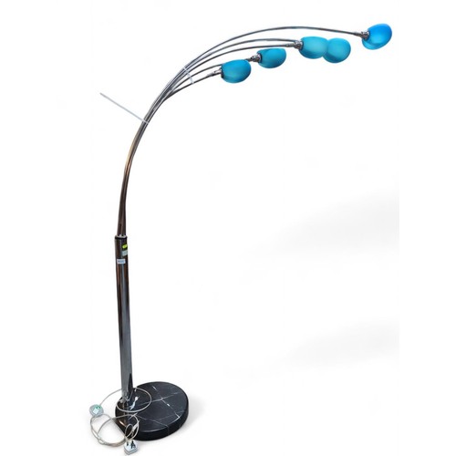 566 - Arc floor light, with 5 blue shaded bulbs & heavy marble stand. H183cm