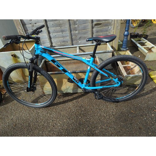 152 - GT Aggressor Expert hardtail mountain bike. 24 speed. Medium frame. Good clean condition.