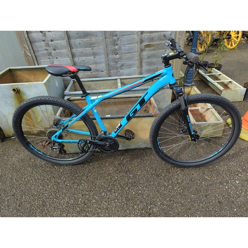 152 - GT Aggressor Expert hardtail mountain bike. 24 speed. Medium frame. Good clean condition.