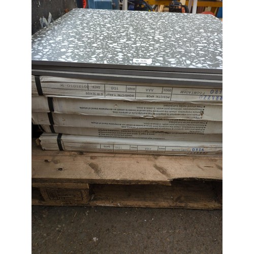 88 - 5 unopened boxes of floor tiles. 600mm x 600mm. 